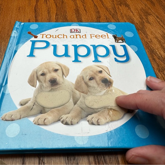 Lot of 2 children’s books and wooden puzzle - Picture 2 of 6